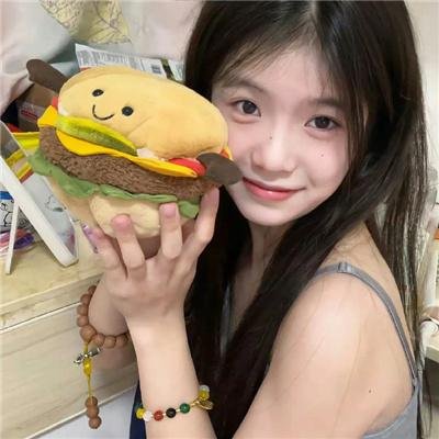 闪婚后，霸气陆总拽疯了